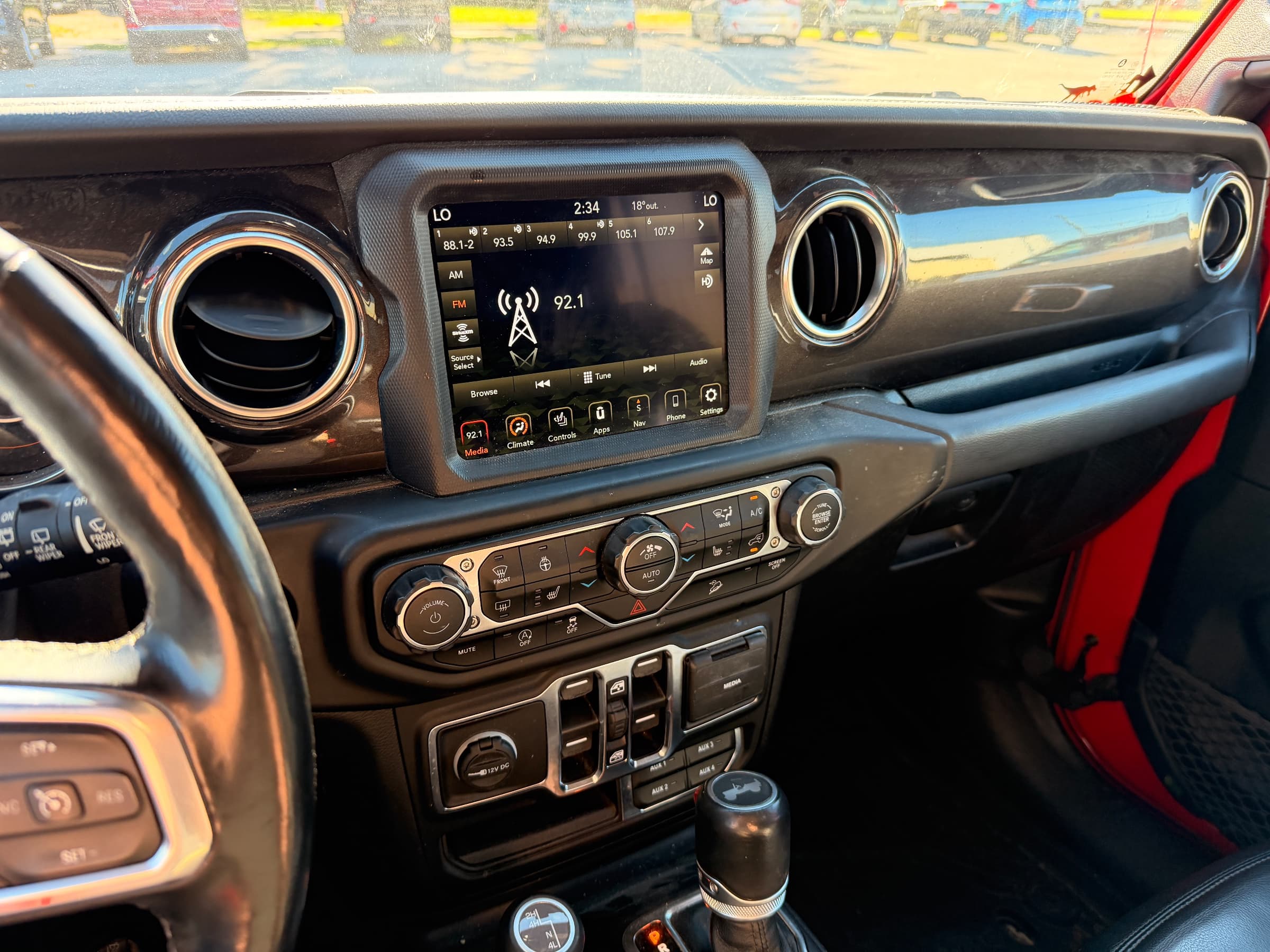 2021 Jeep Wrangler Unlimited Sahara Altitude, photograph 12