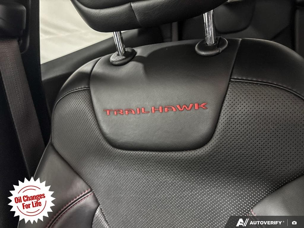 2019 Jeep Cherokee Trailhawk, photograph 24