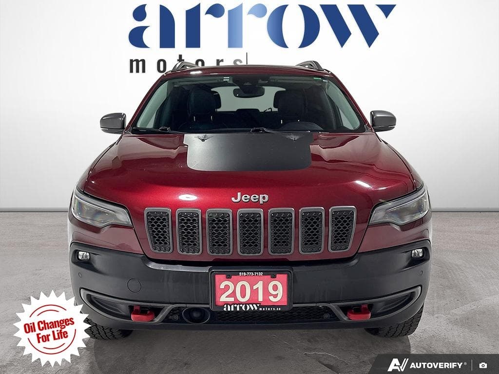 2019 Jeep Cherokee Trailhawk, photograph 11