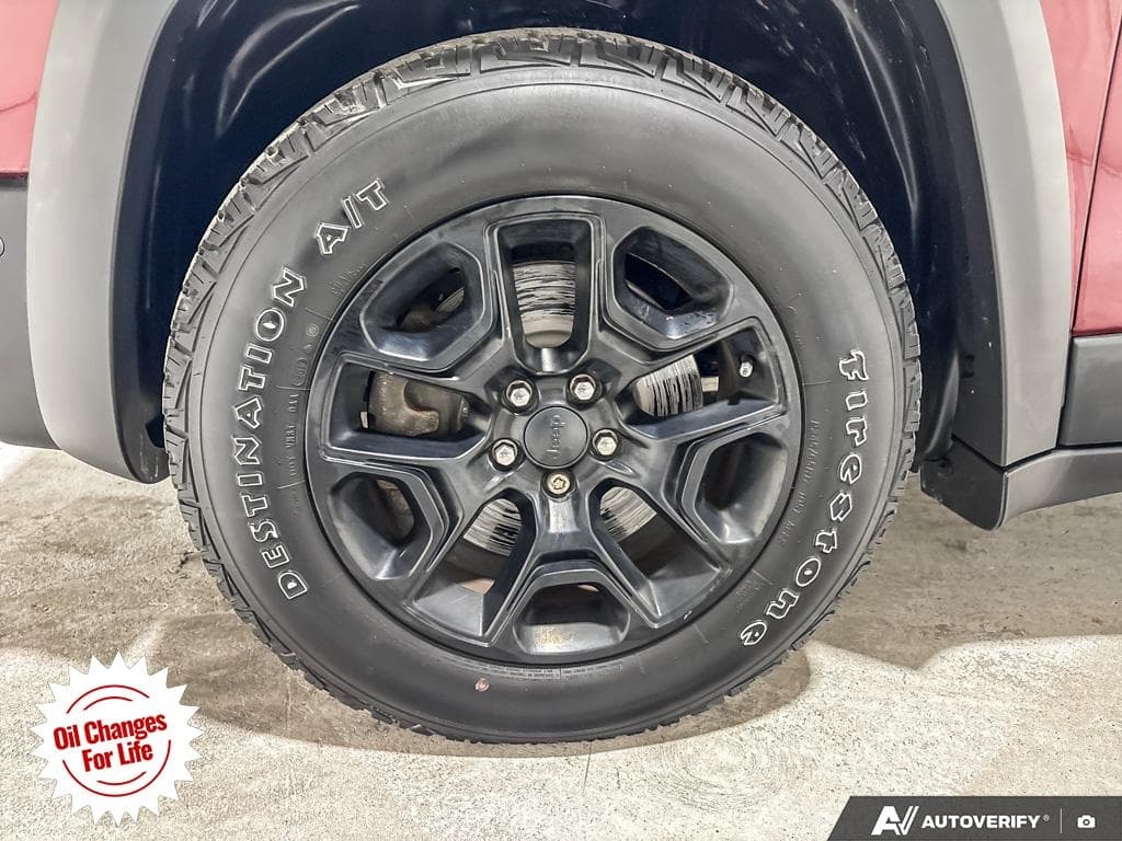 2019 Jeep Cherokee Trailhawk, photograph 12