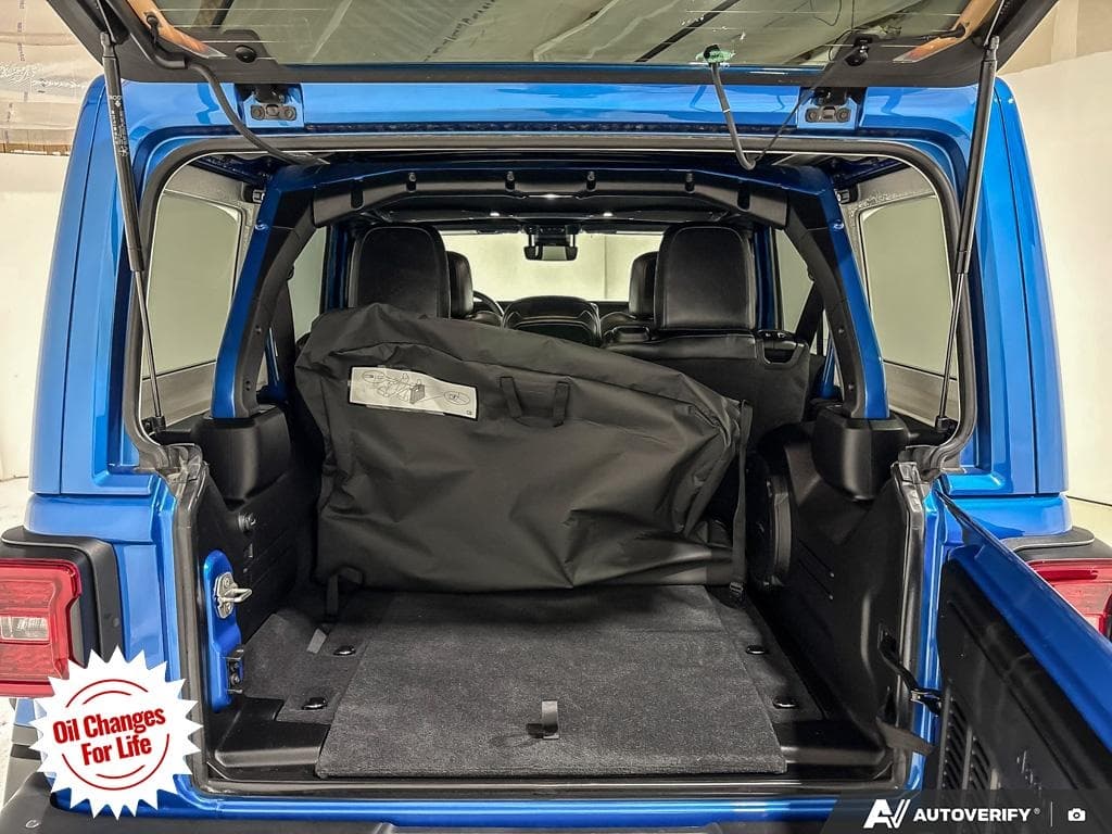 2024 Jeep Wrangler Rubicon X, photograph 17