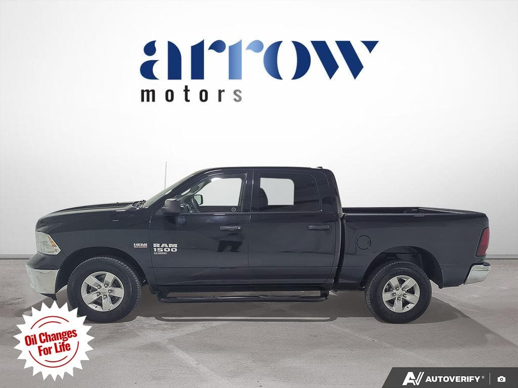 2022 Ram 1500 Classic SLT, photograph 5