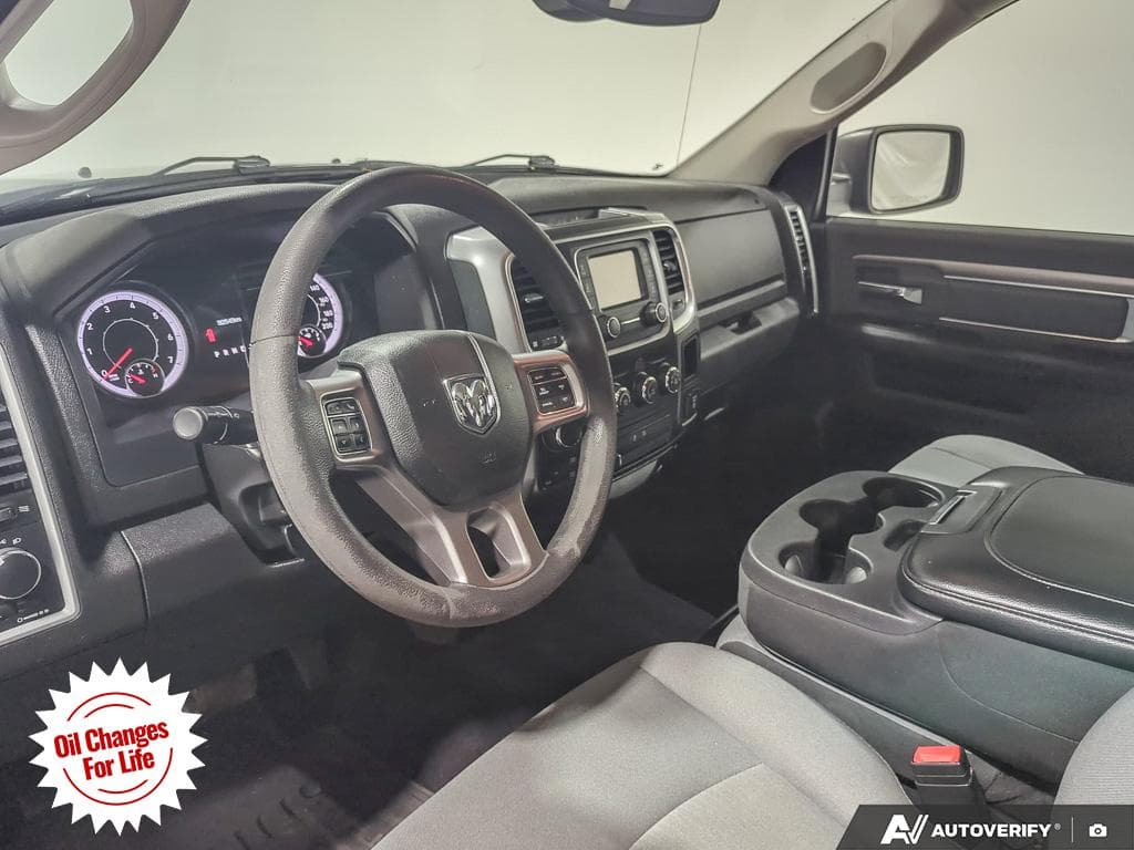 2022 Ram 1500 Classic SLT, photograph 19