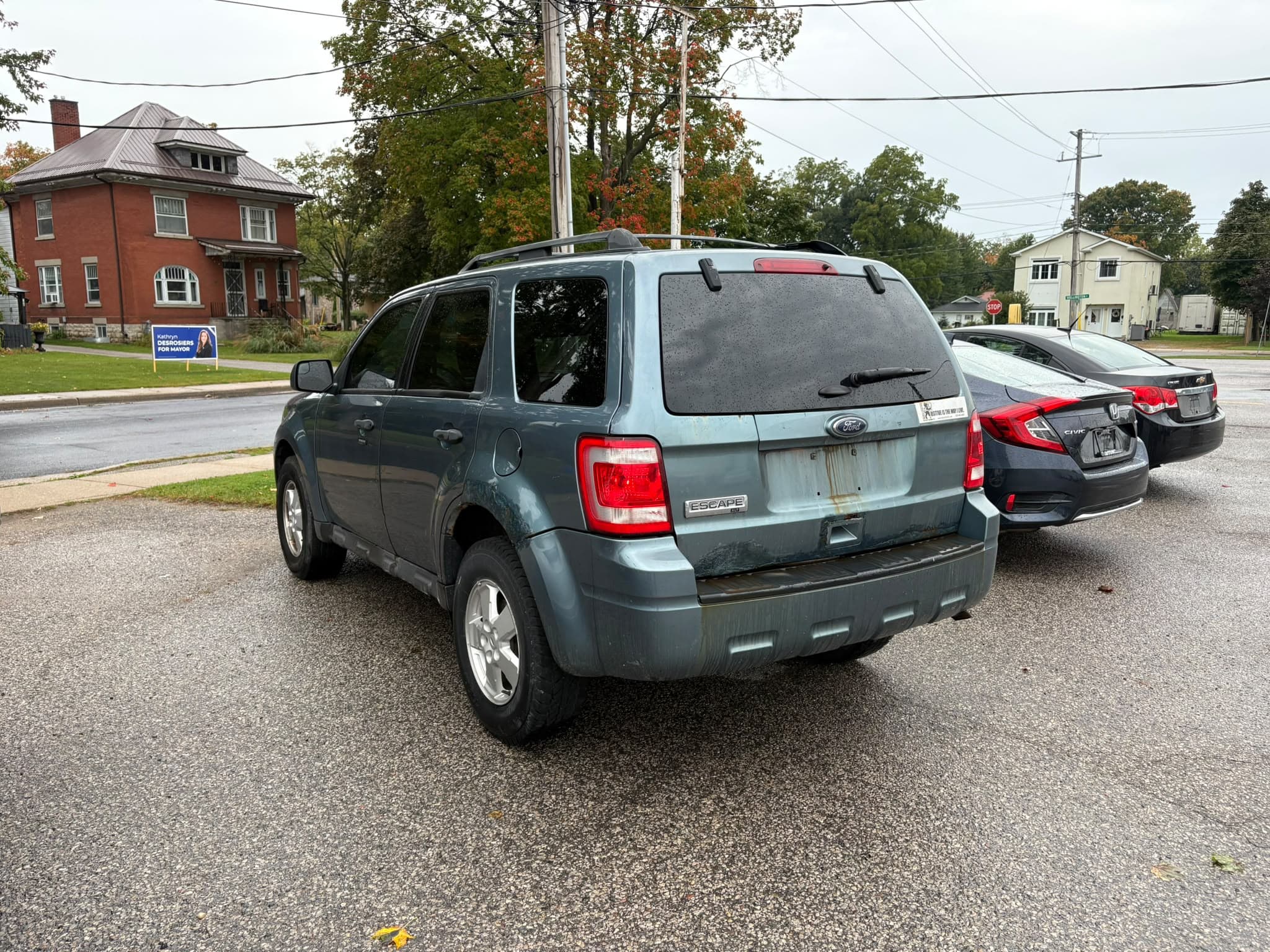 2012 Ford Escape XLT, photograph 2