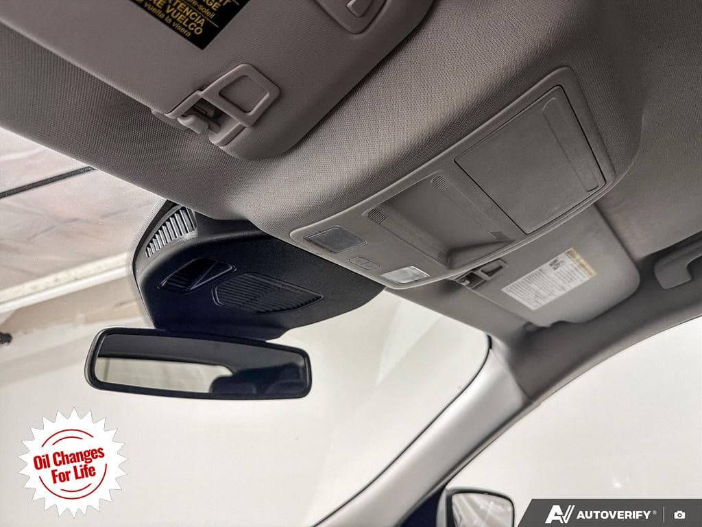 2022 Ford Escape Plug-In Hybrid Titanium, photograph 26