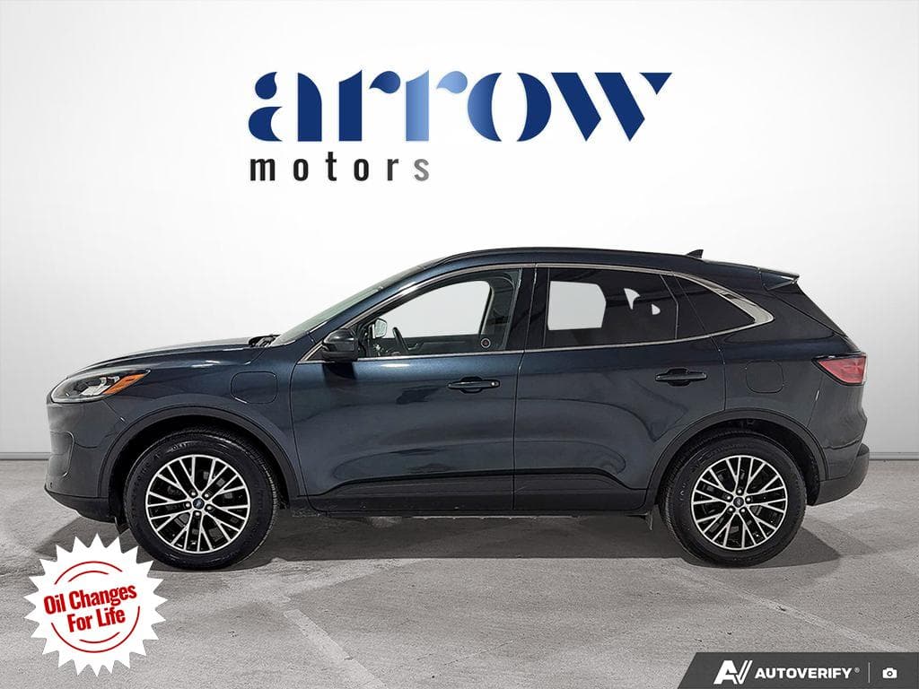 2022 Ford Escape Plug-In Hybrid Titanium, photograph 5