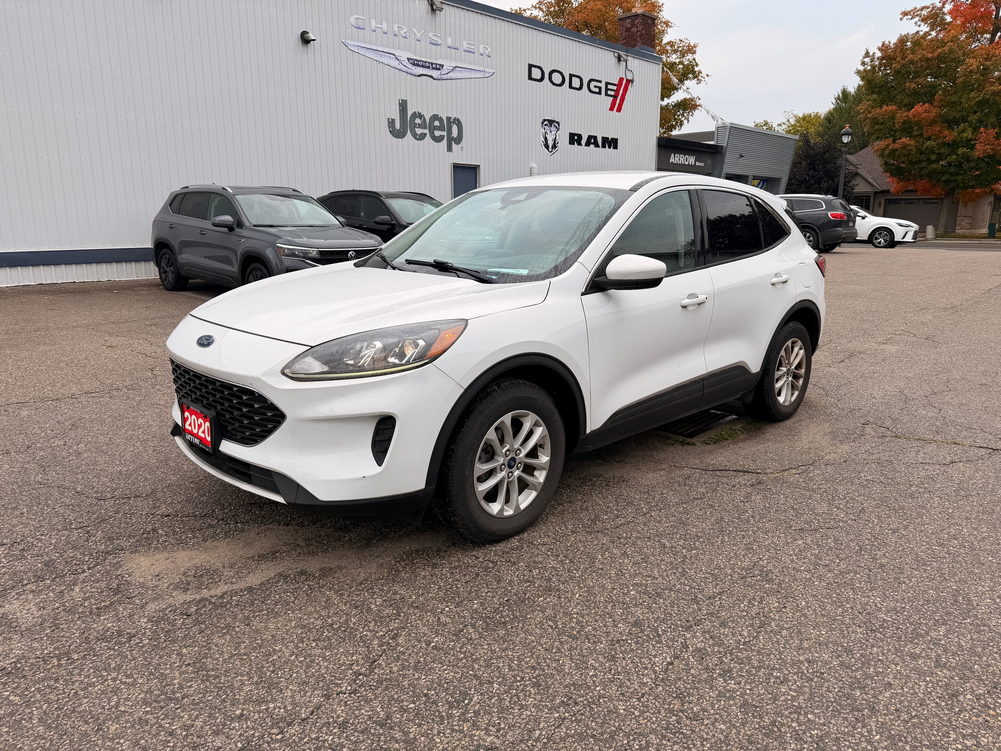 2020 Ford Escape SE