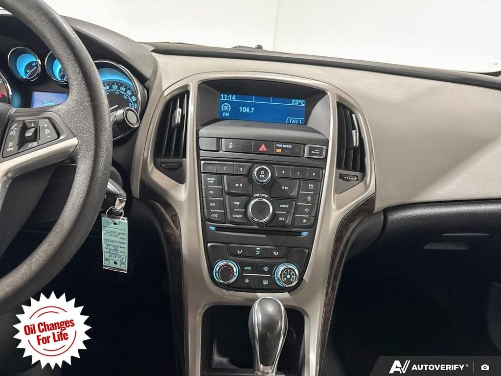 2013 Buick Verano Base, photograph 23