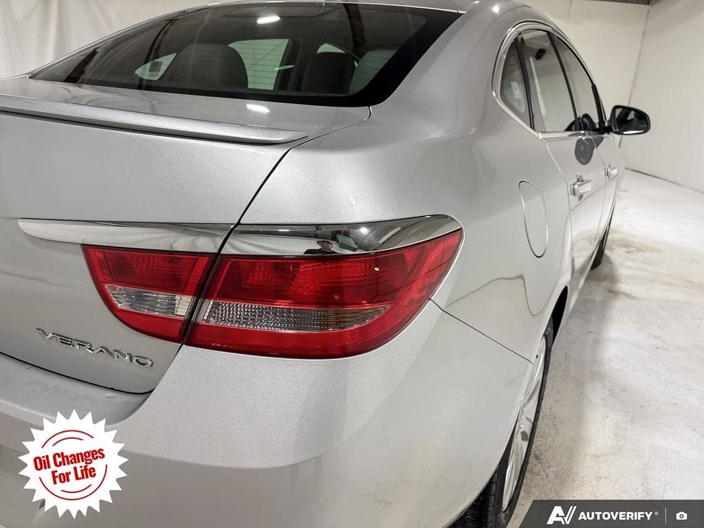 2013 Buick Verano Base, photograph 15