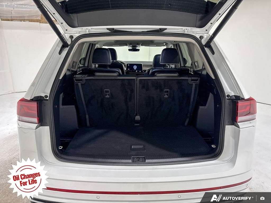 2024 Volkswagen Atlas Execline, photograph 16