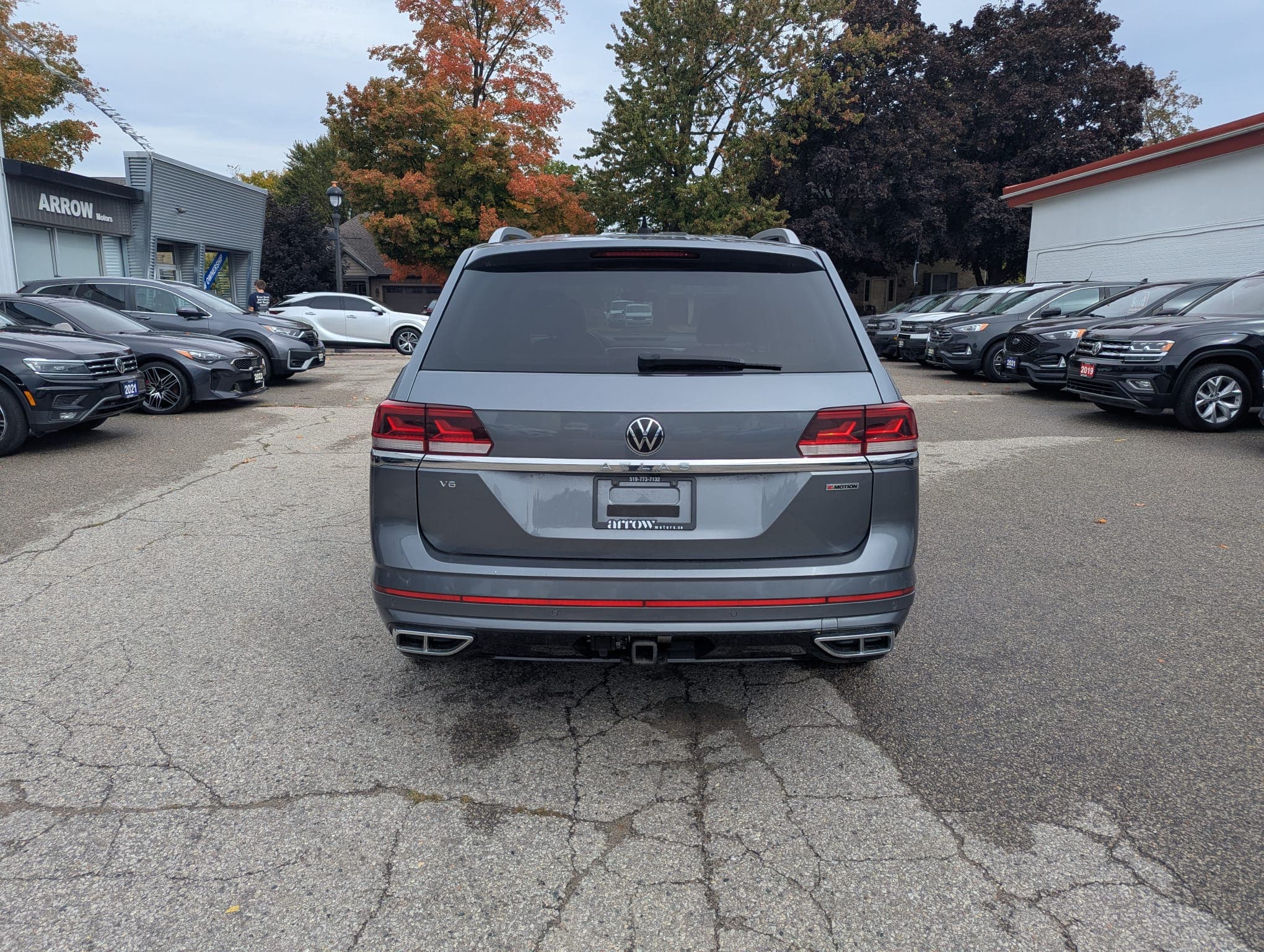 2022 Volkswagen Atlas Execline, photograph 5