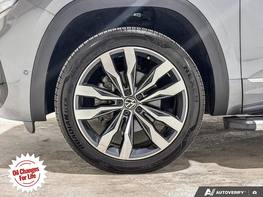 2023 Volkswagen Atlas Execline, photograph 12