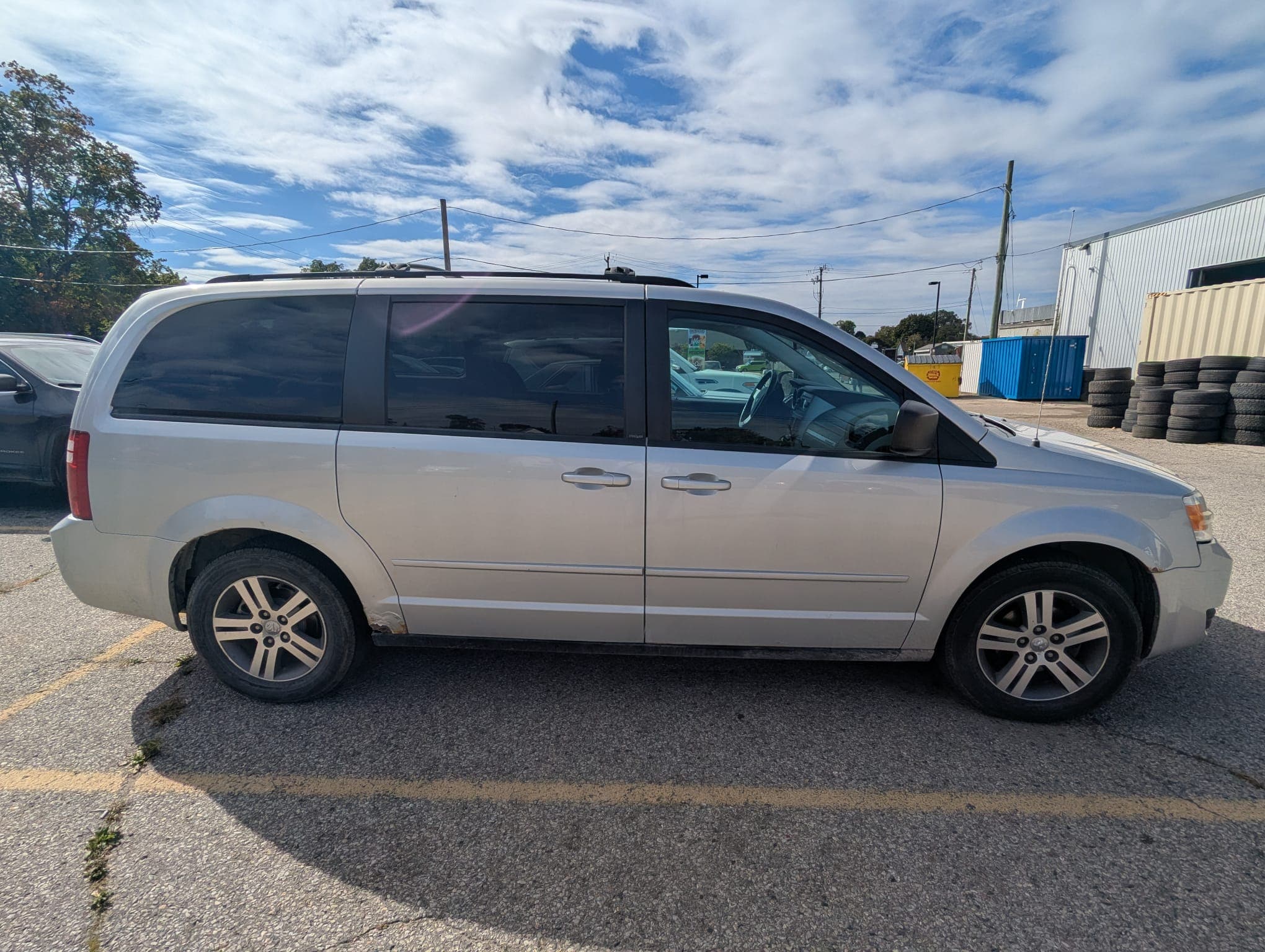 2010 Dodge Grand Caravan SE, photograph 6