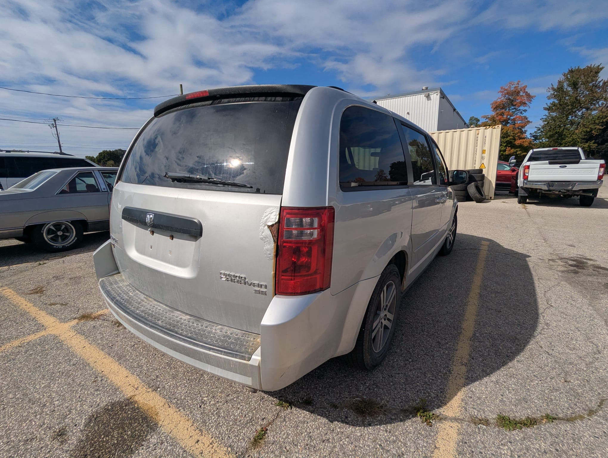 2010 Dodge Grand Caravan SE, photograph 5