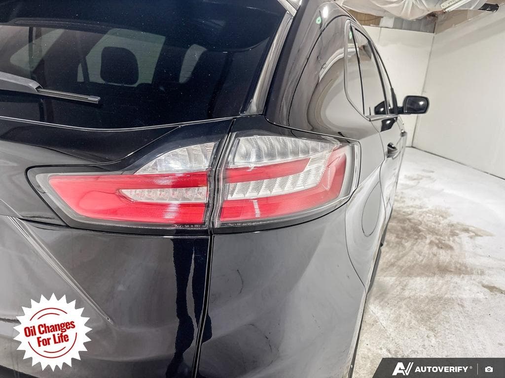 2021 Ford Edge ST Line, photograph 16