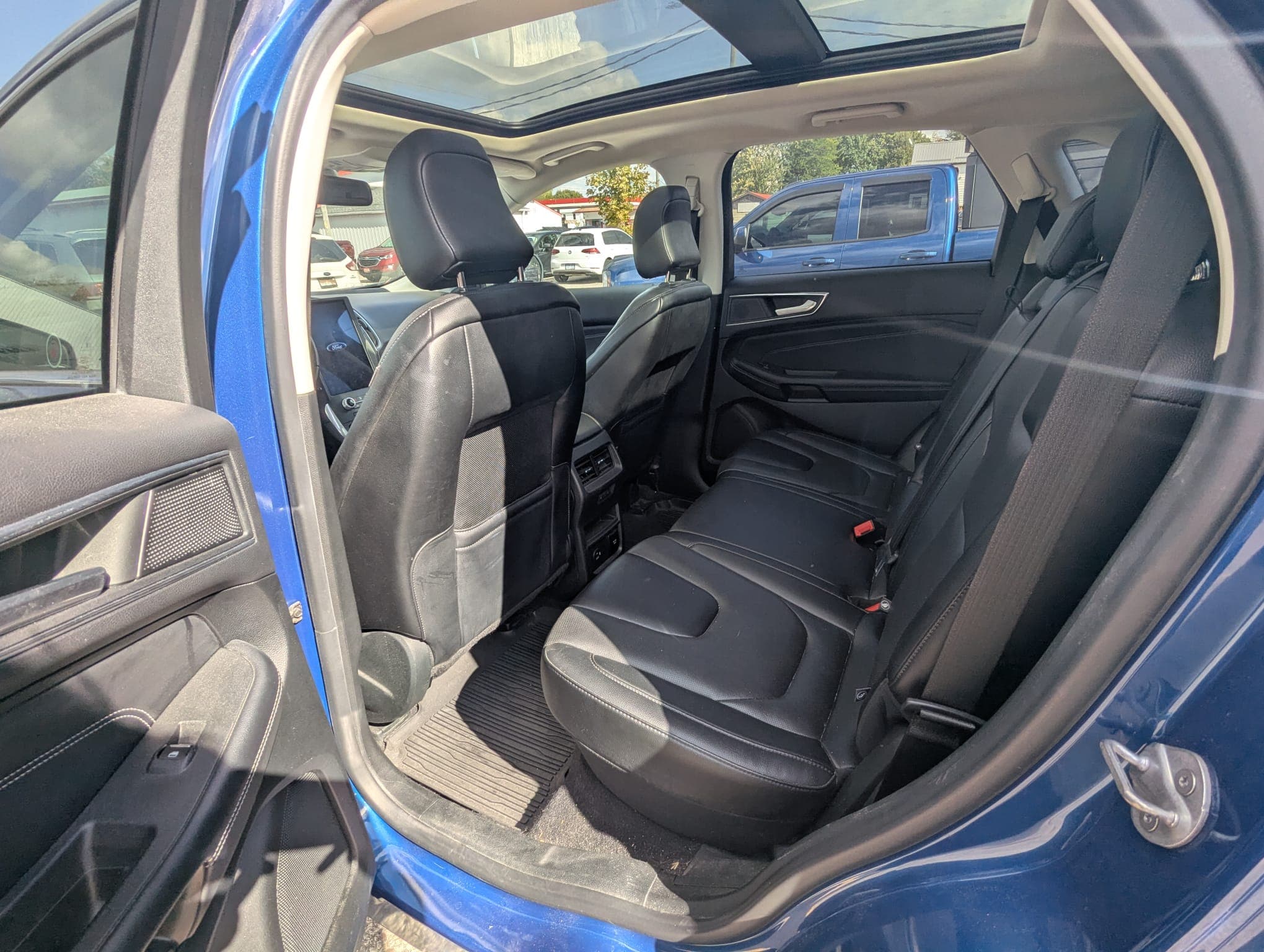 2022 Ford Edge Titanium, photograph 10