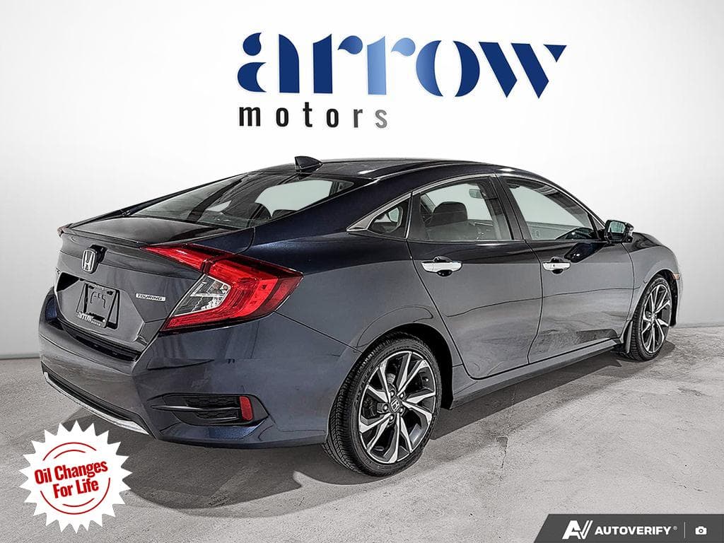 2019 Honda Civic Touring, photograph 8