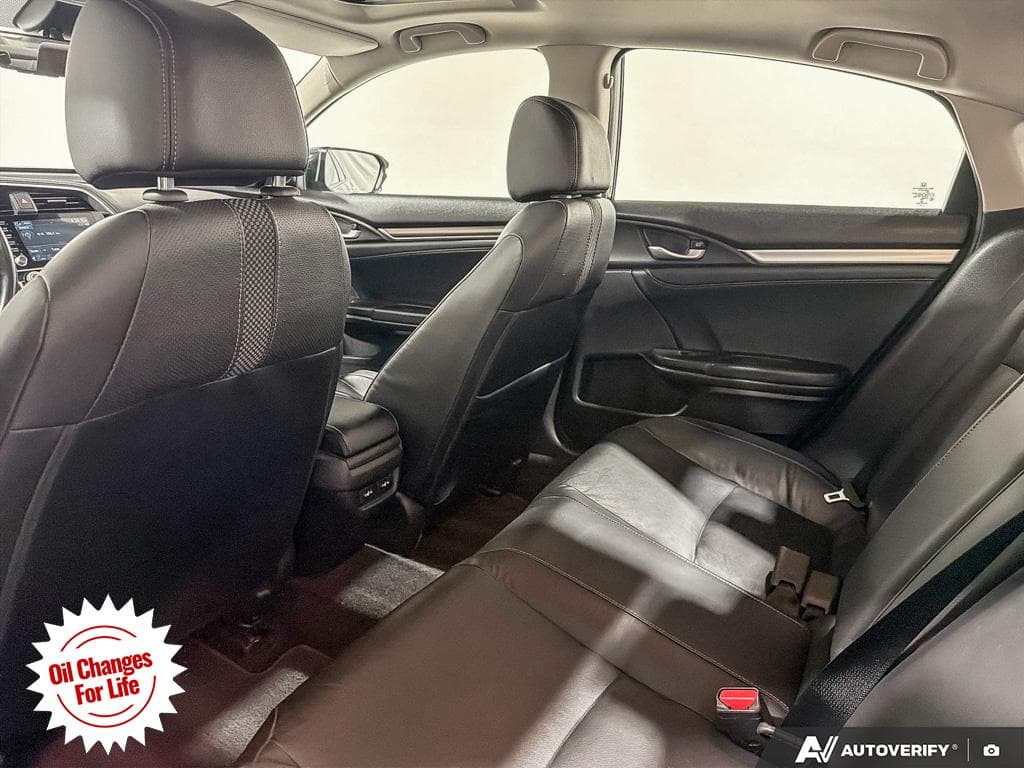 2019 Honda Civic Touring, photograph 28