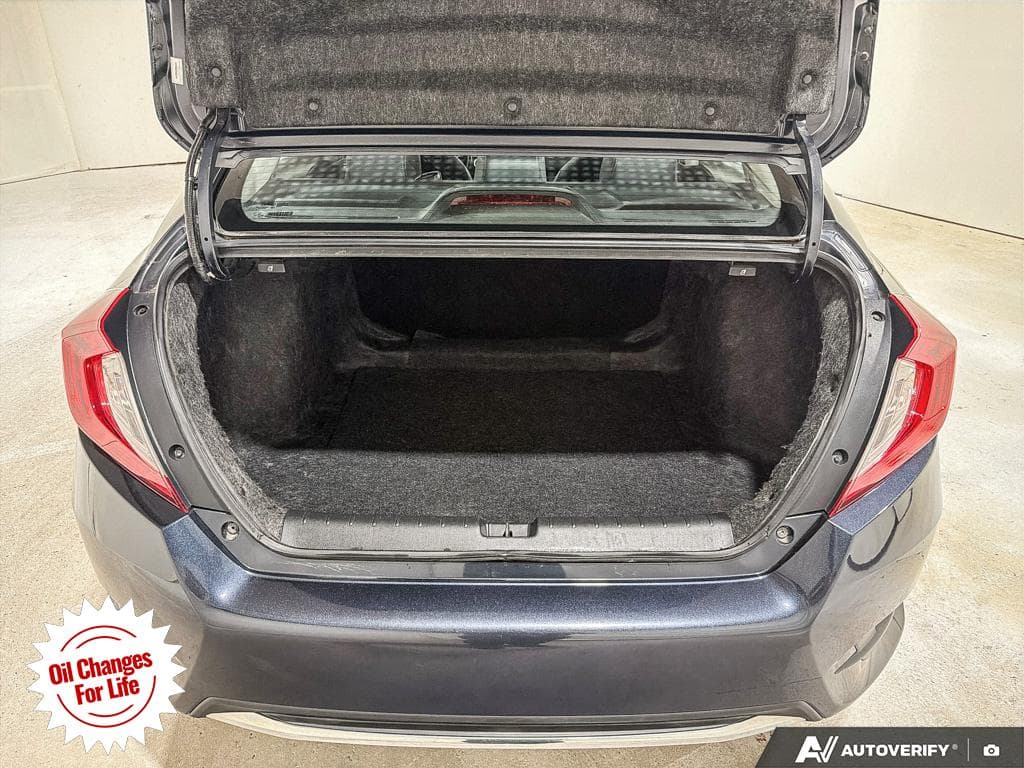 2019 Honda Civic Touring, photograph 17