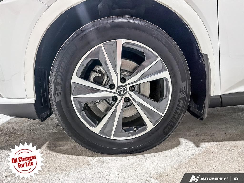 2025 Lexus RX 350, photograph 12