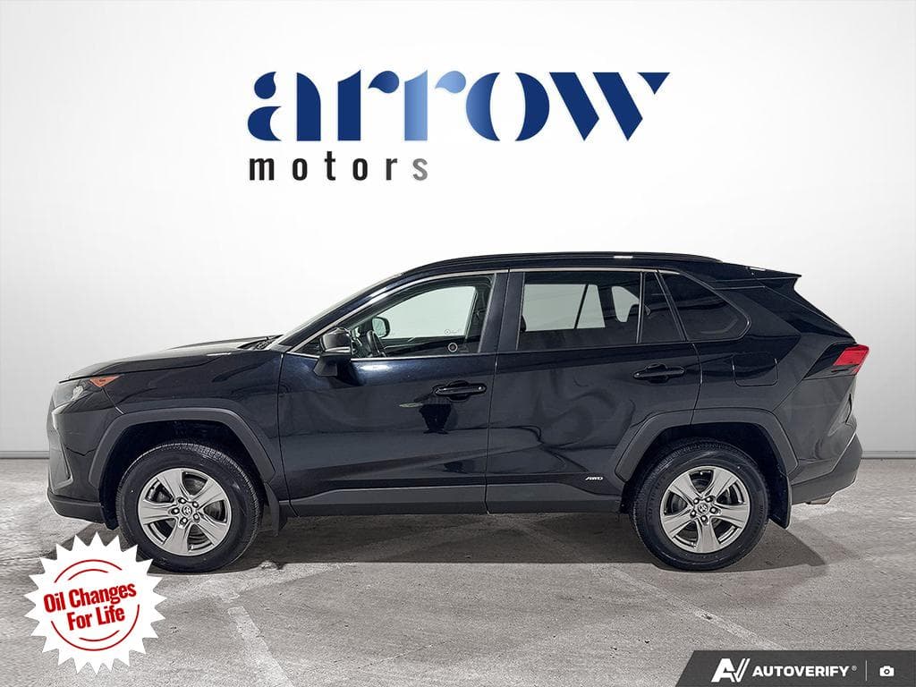 2023 Toyota RAV4 Hybrid LE, photograph 5