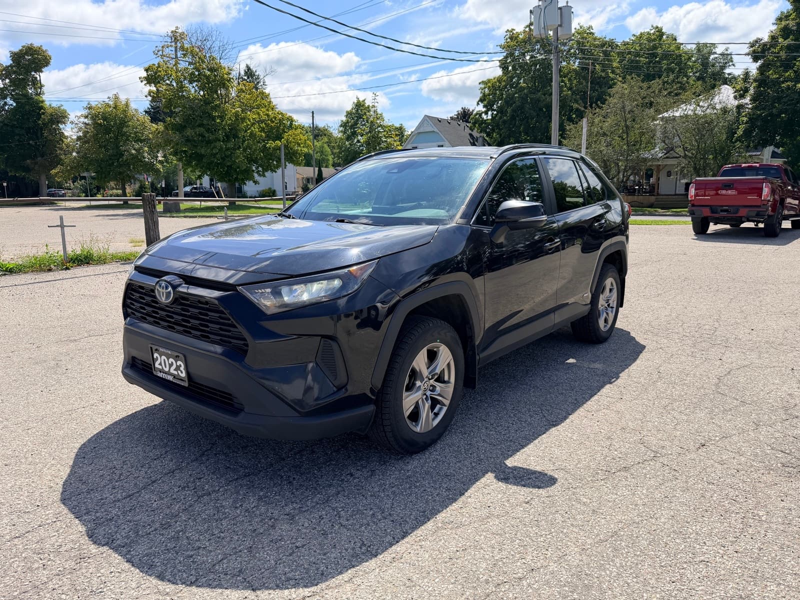 2023 Toyota RAV4 Hybrid LE, photograph 30