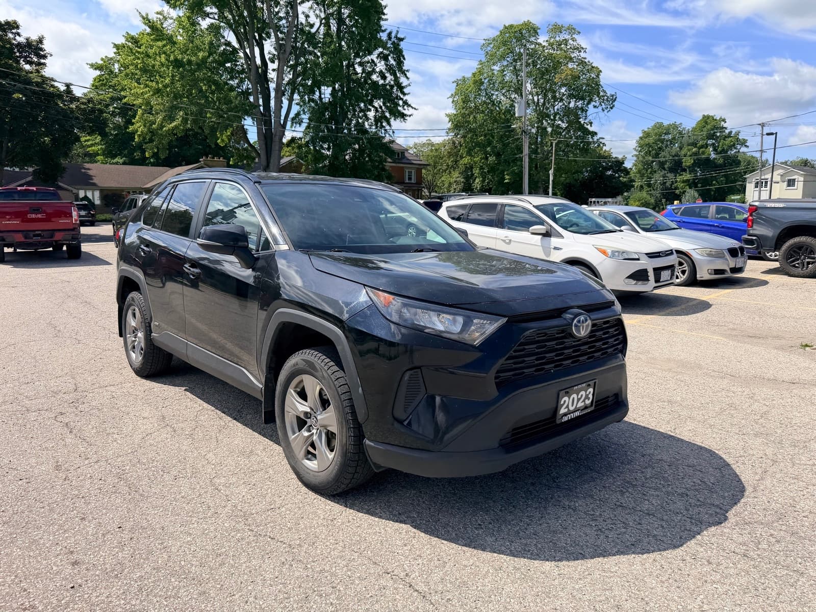 2023 Toyota RAV4 Hybrid LE, photograph 32