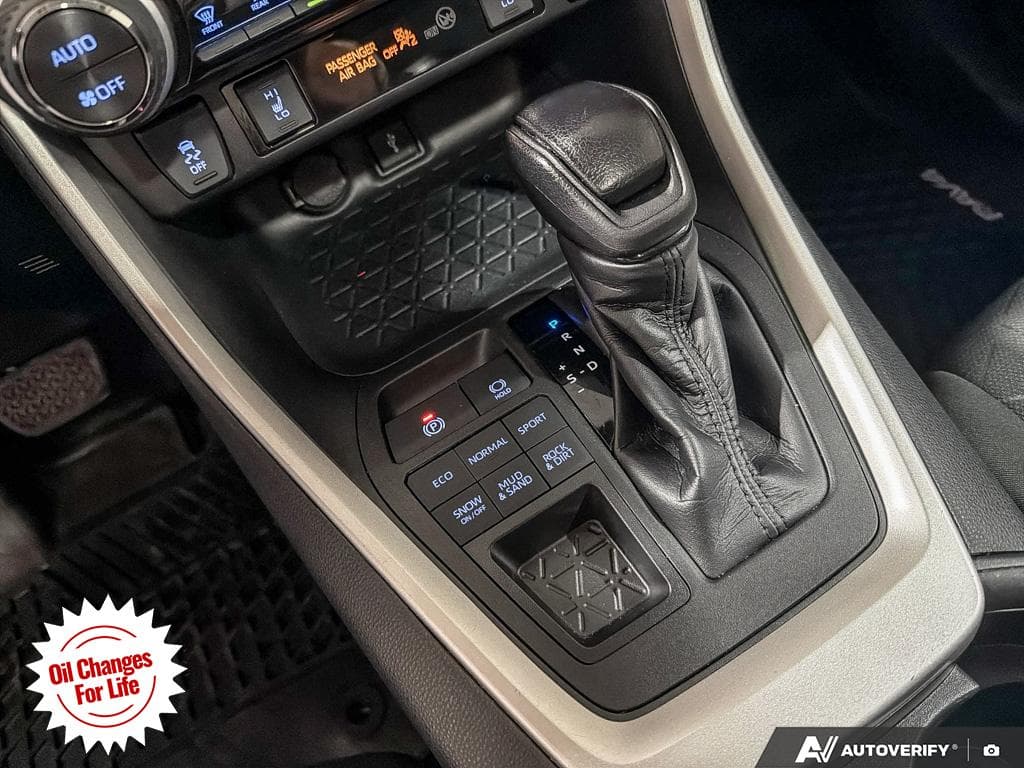 2021 Toyota RAV4 XLE, photograph 23