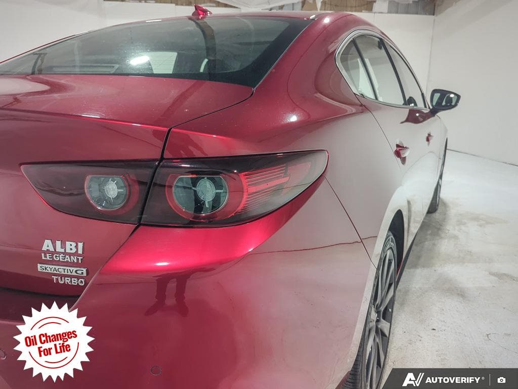 2023 Mazda Mazda3 GT, photograph 16