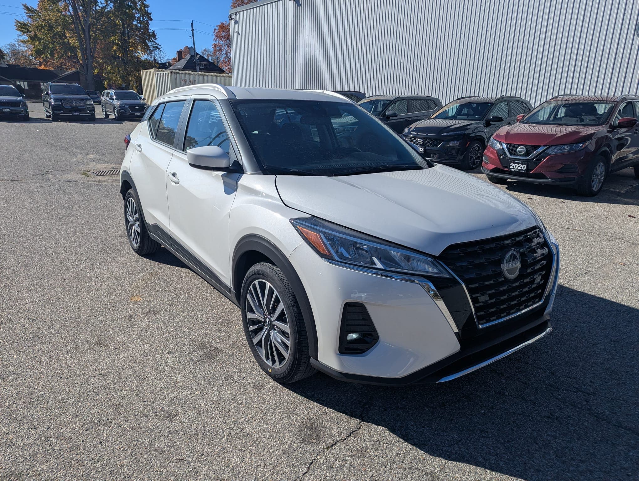 2024 Nissan Kicks SV, photograph 2