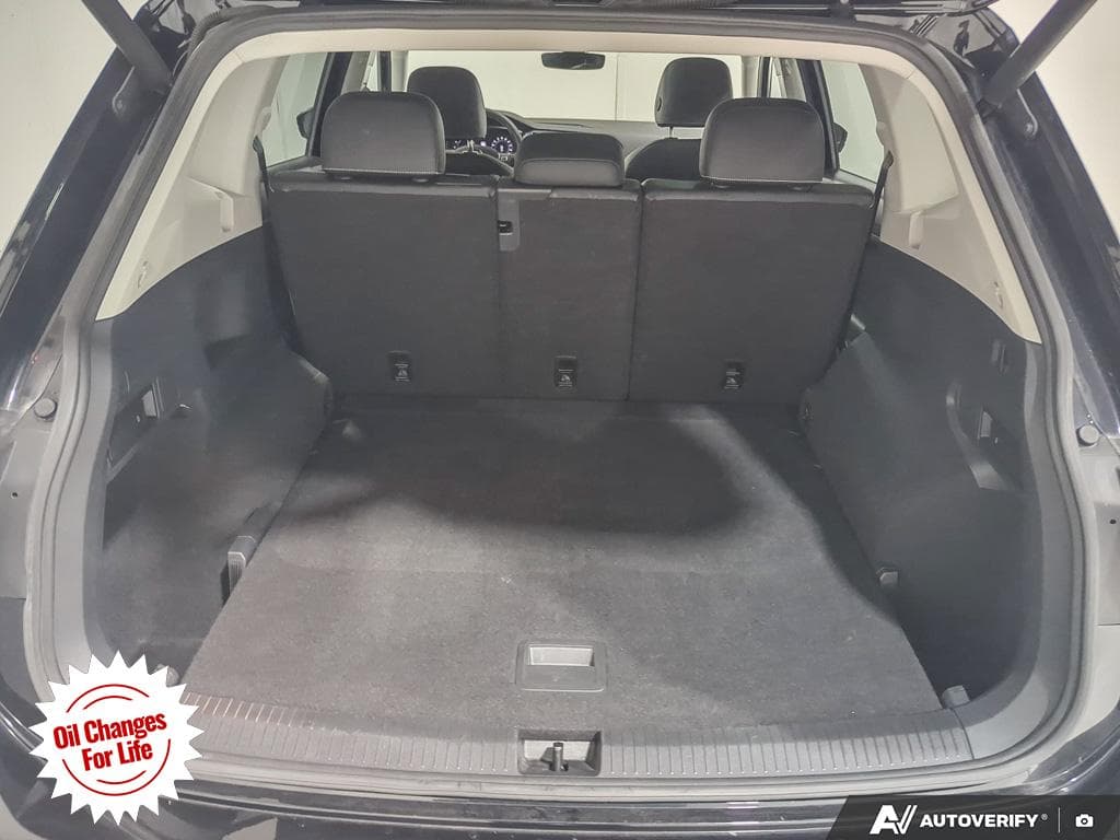 2021 Volkswagen Tiguan Highline, photograph 18