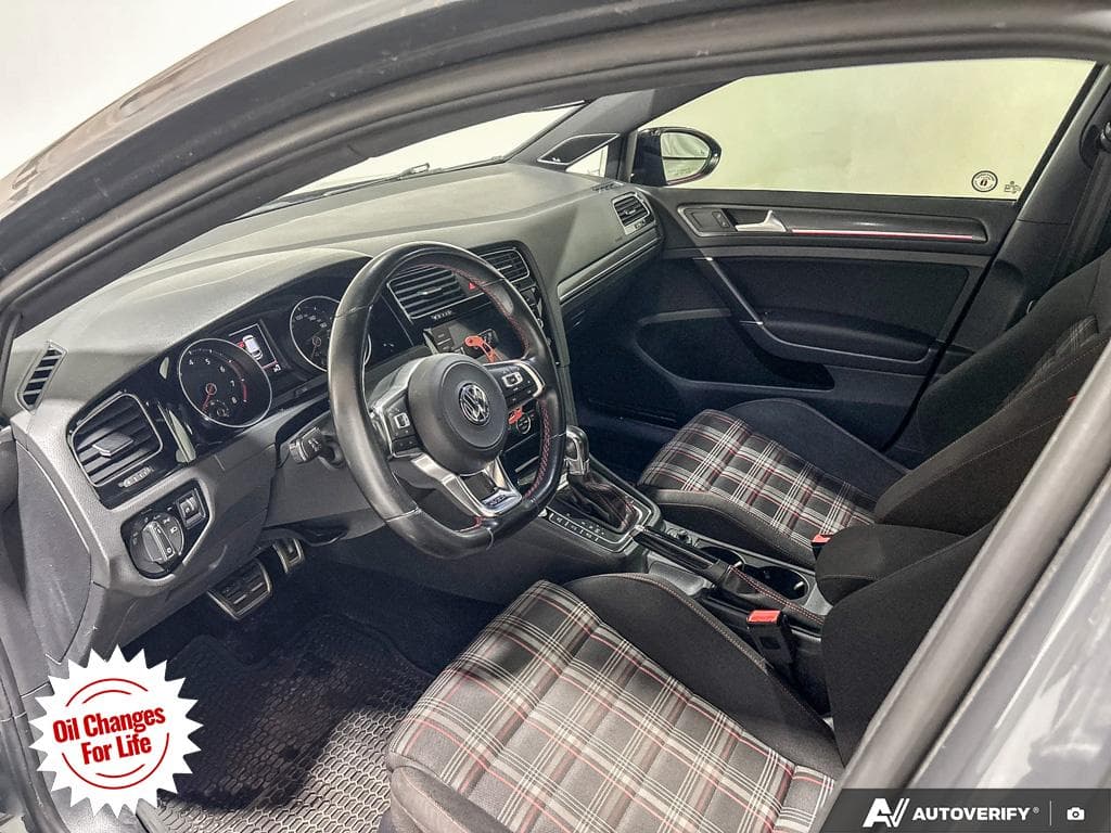 2019 Volkswagen Golf GTI Rabbit, photograph 17