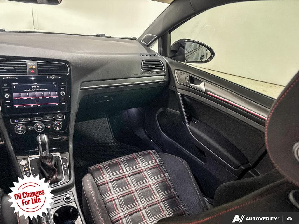 2019 Volkswagen Golf GTI Rabbit, photograph 29