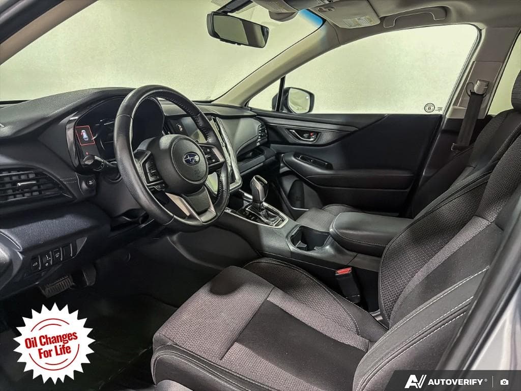 2020 Subaru Outback Touring, photograph 18