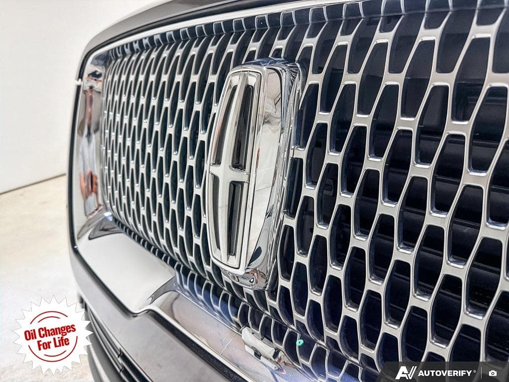2019 Lincoln Navigator L Reserve, photograph 14