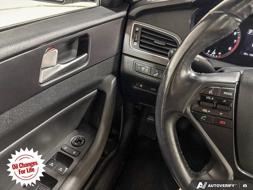 2015 Hyundai Sonata Sport Tech, photograph 21