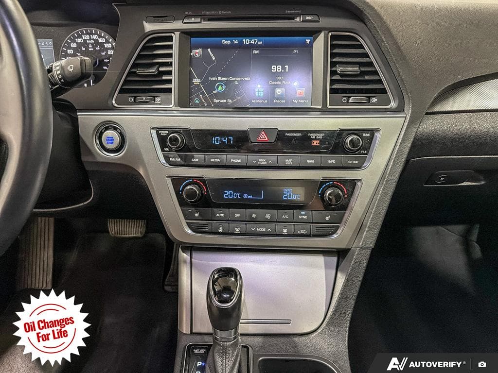 2015 Hyundai Sonata Sport Tech, photograph 23