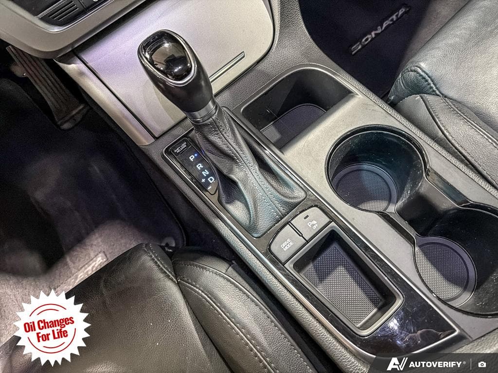 2015 Hyundai Sonata Sport Tech, photograph 22