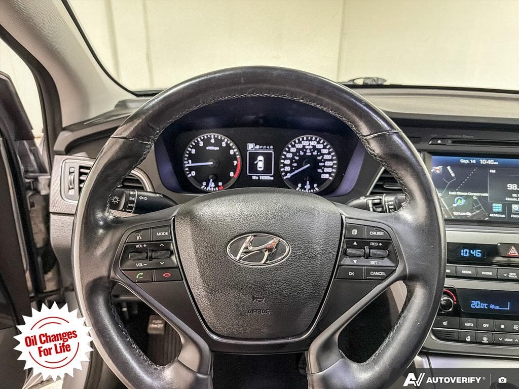 2015 Hyundai Sonata Sport Tech, photograph 18