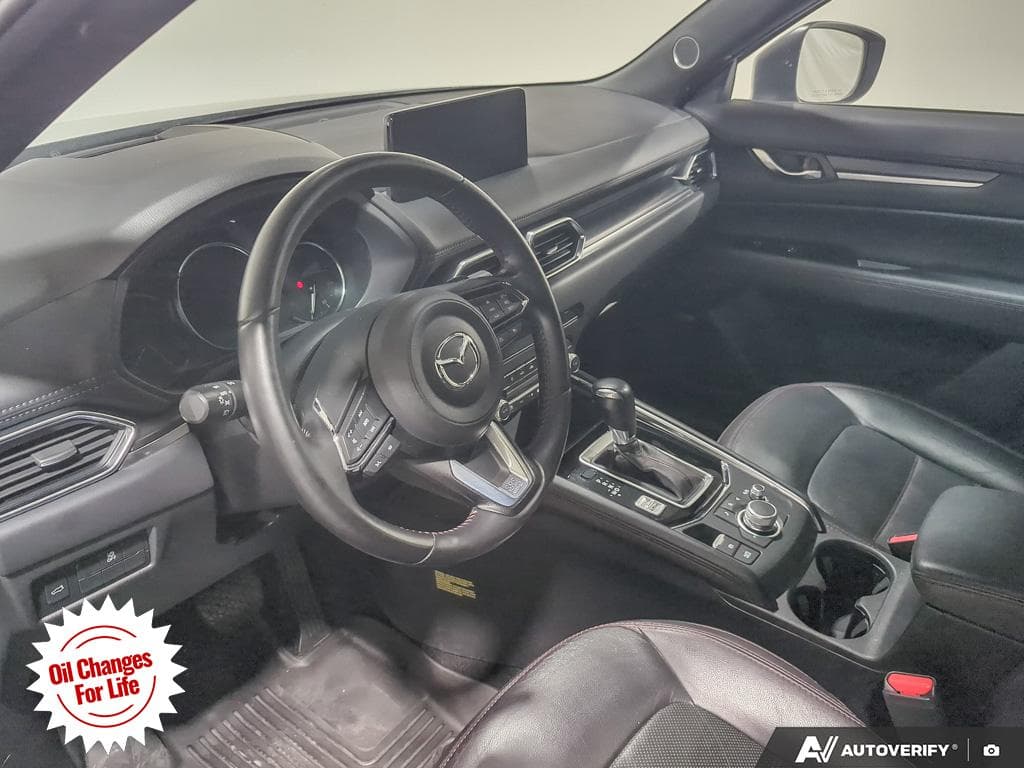 2022 Mazda CX-5 Sport, photograph 16