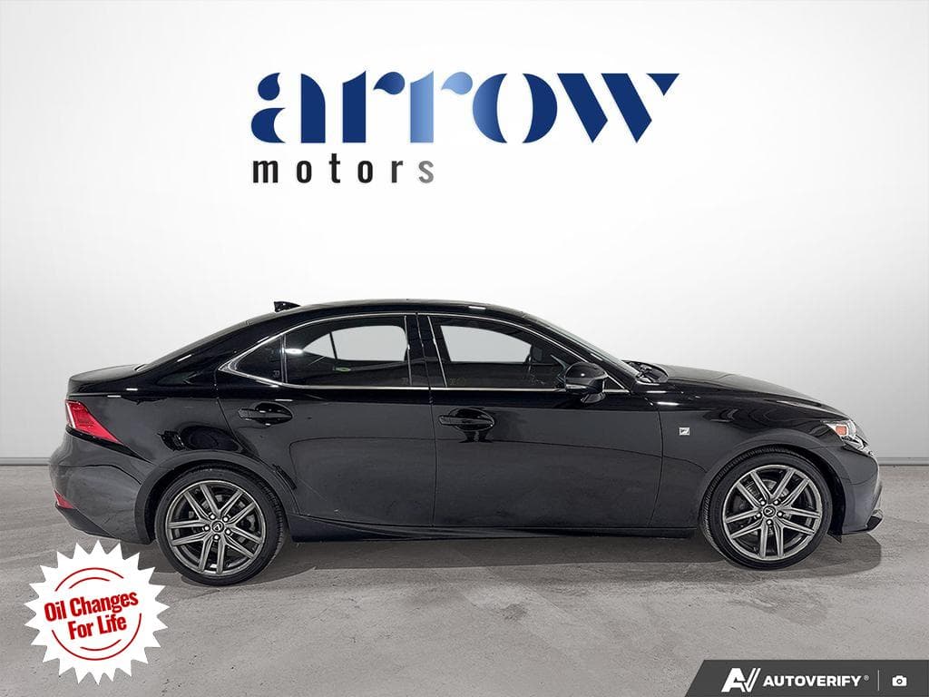 2014 Lexus IS 250, photograph 9