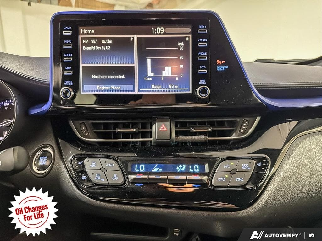 2021 Toyota C-HR XLE Premium, photograph 24