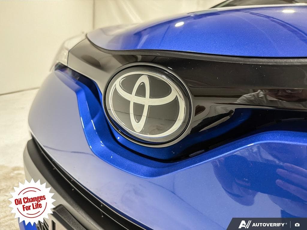2021 Toyota C-HR XLE Premium, photograph 14