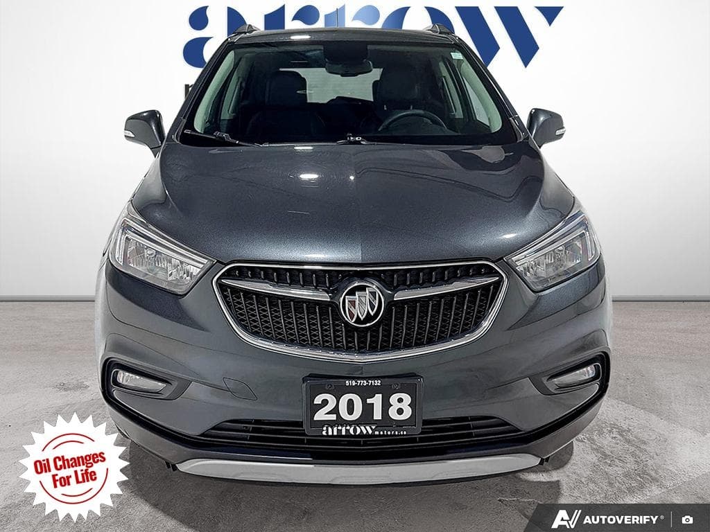 2018 Buick Encore Sport Touring, photograph 11