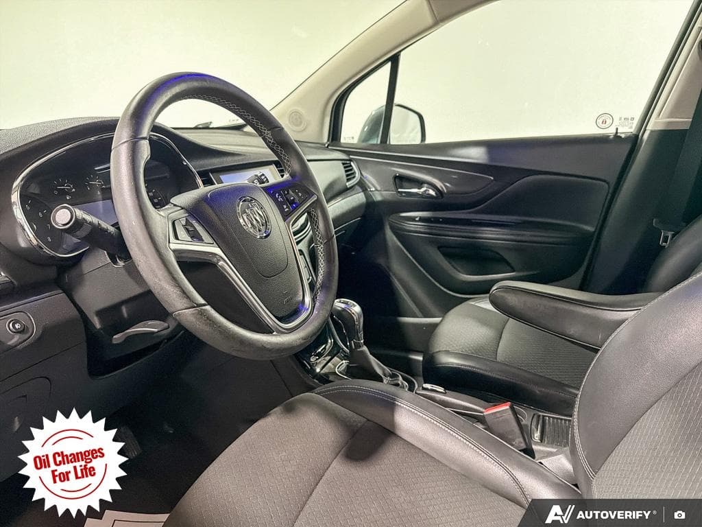 2018 Buick Encore Sport Touring, photograph 17