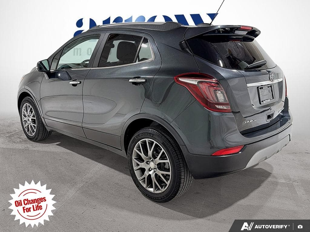 2018 Buick Encore Sport Touring, photograph 6