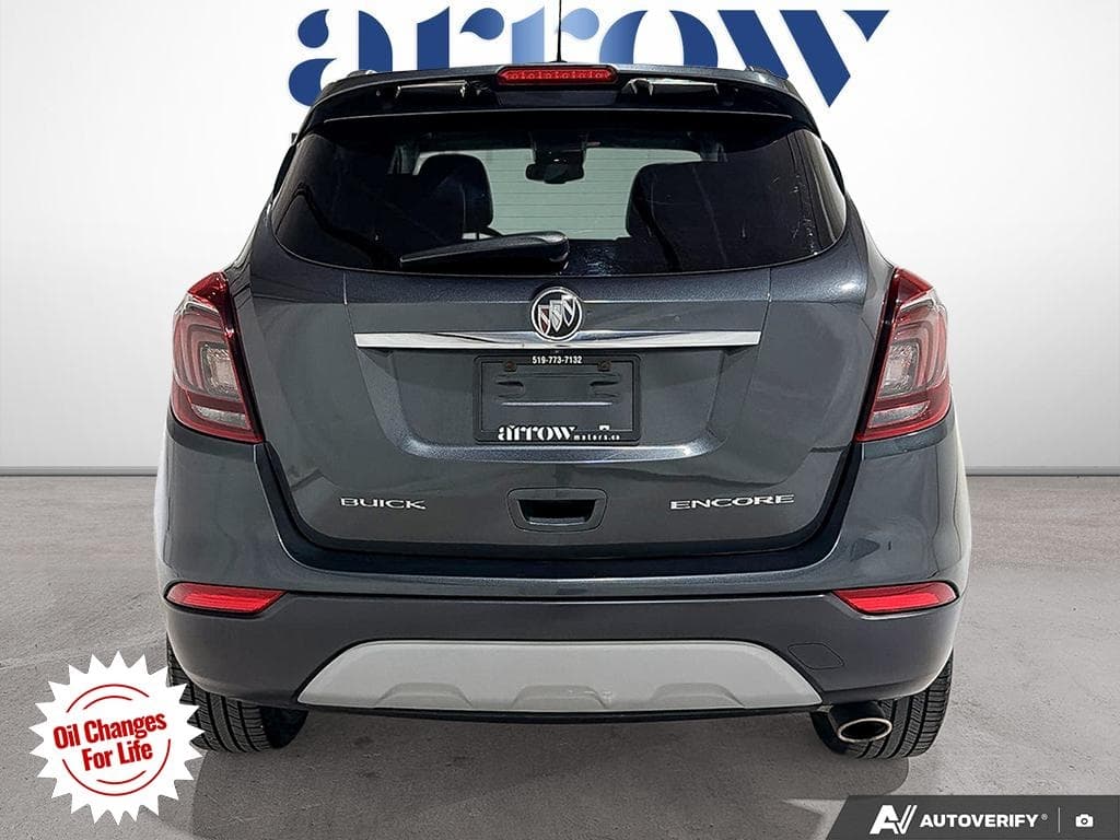 2018 Buick Encore Sport Touring, photograph 7