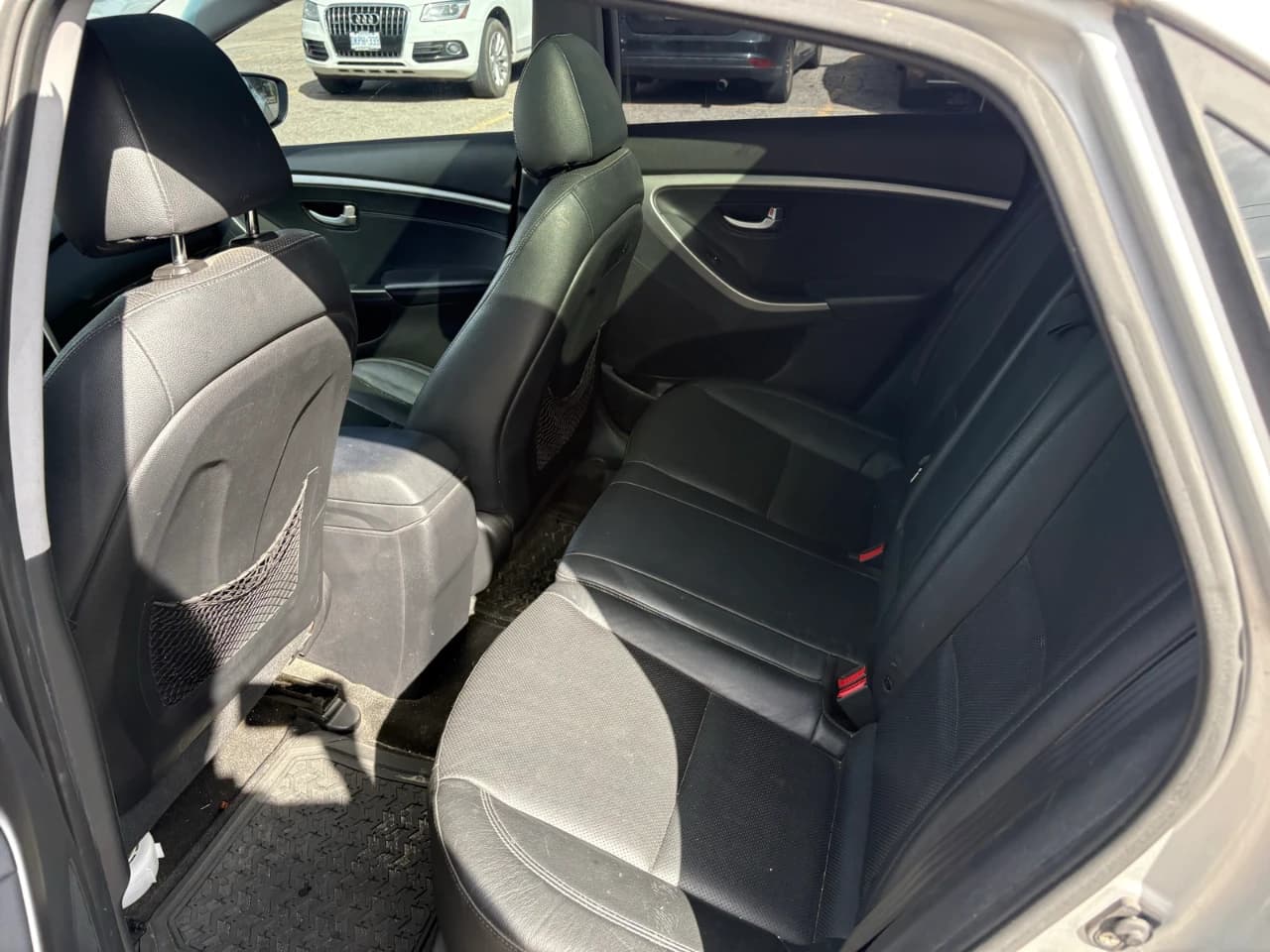 2013 Hyundai Elantra GT SE, photograph 8