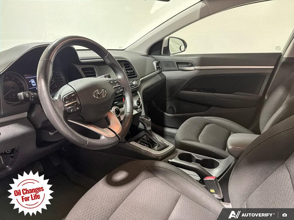 2020 Hyundai Elantra Preferred, photograph 17