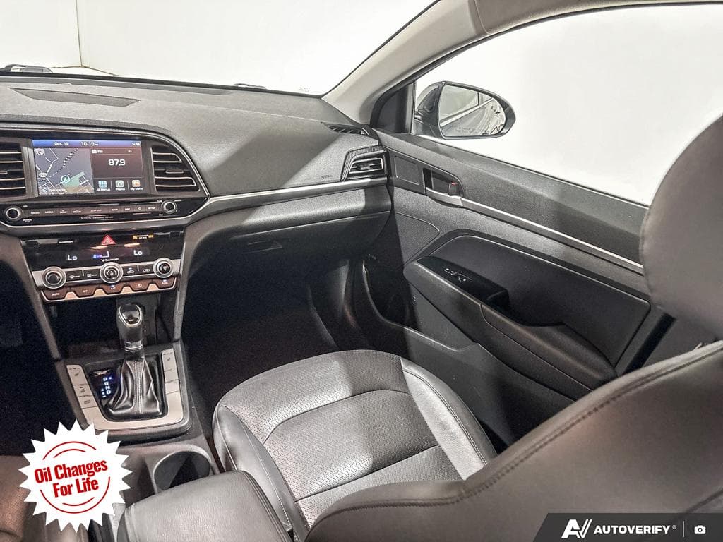 2020 Hyundai Elantra Ultimate, photograph 29